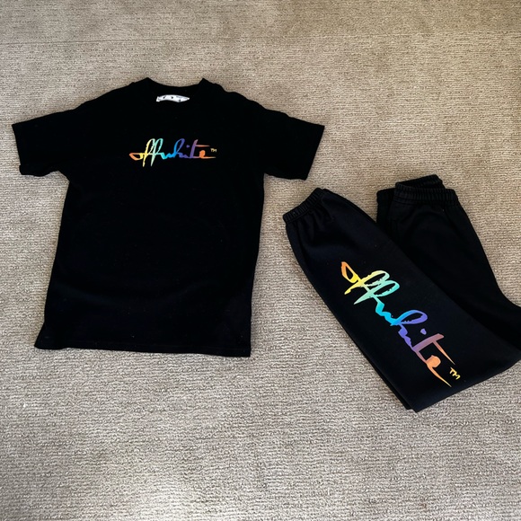 OFF WHITE RAINBOW SWEATS SET SIZE SMALL